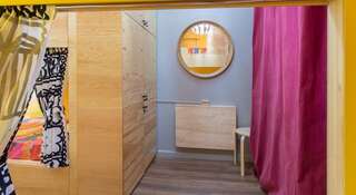 Гостиница InDaHouse Hostel Красноярск Спальное место на двухъярусной кровати в общем номере для женщин-14
