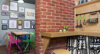 Гостиница InDaHouse Hostel Красноярск Спальное место на двухъярусной кровати в общем номере для женщин-15