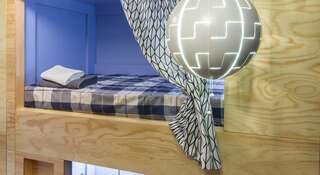 Гостиница InDaHouse Hostel Красноярск Спальное место на двухъярусной кровати в общем номере для мужчин-8